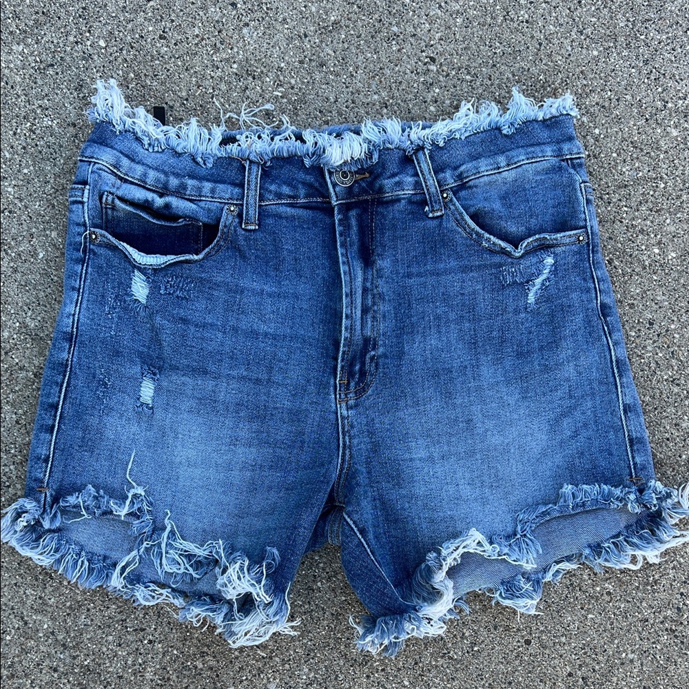 Risen - XL (Stylish Blue Denim Frayed Hem Women Shorts)